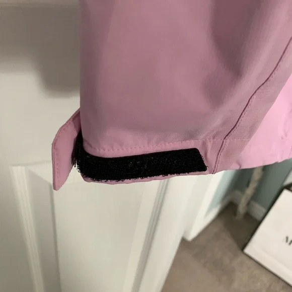 Spring rain jacket with hood - Picture 5 of 12